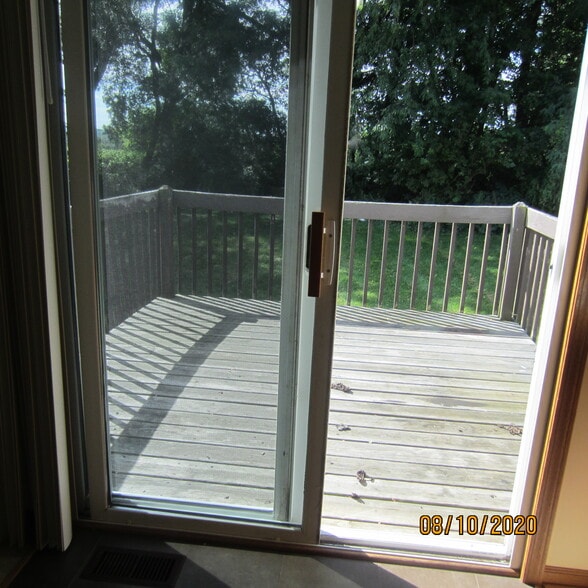 Building Photo - 908 Allen Dr