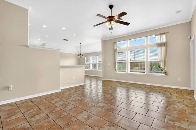 Building Photo - 6018 Tapestry Dr