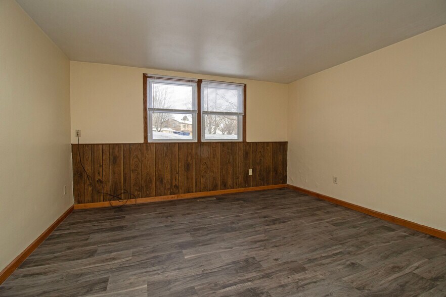 Building Photo - 1126 13th St S