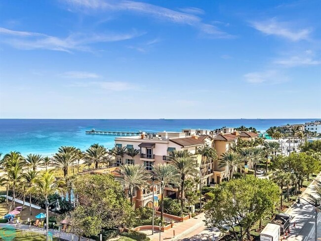 Building Photo - 4444 El Mar Dr