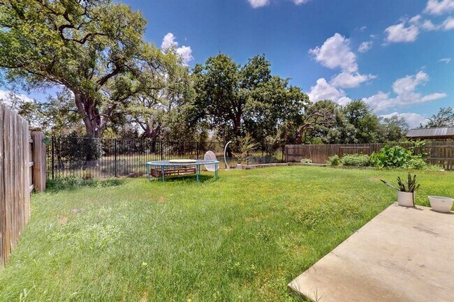 Building Photo - 188 Fort Cobb Way
