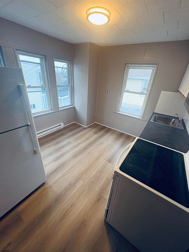 Building Photo - 1526 Madison Ave