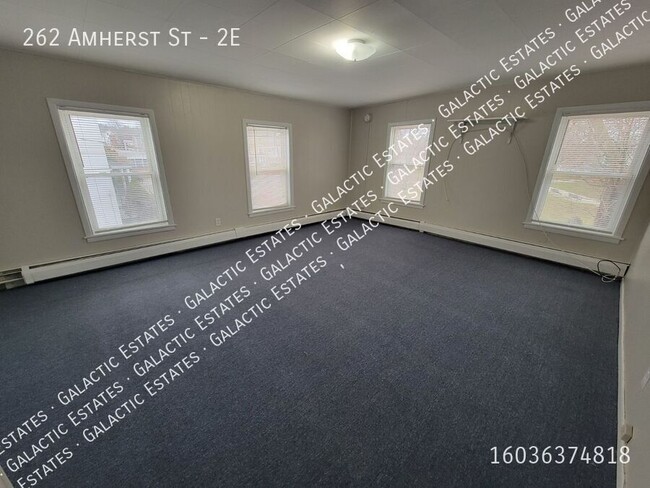 Building Photo - Spacious 1 bed 1 bath apartment east side ...