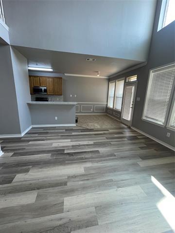 Building Photo - 208 Mozart Way