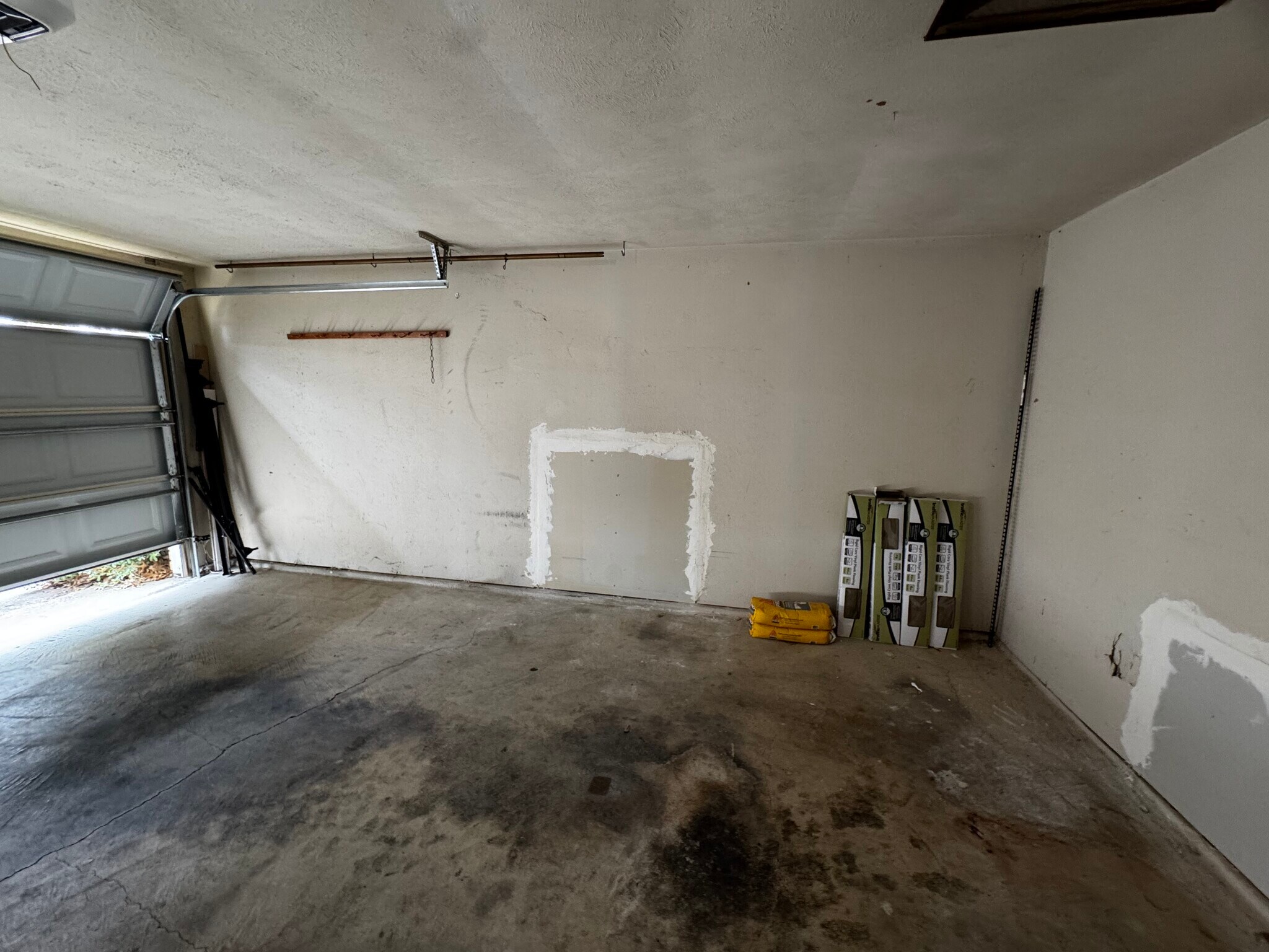 Building Photo - 7505 Whitewood Dr