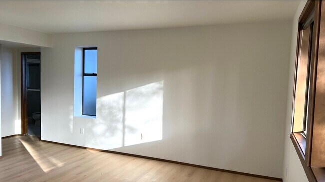 Building Photo - 4630 142nd Pl SE