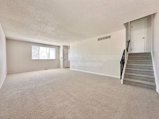 Building Photo - 2241 Dawson Cir