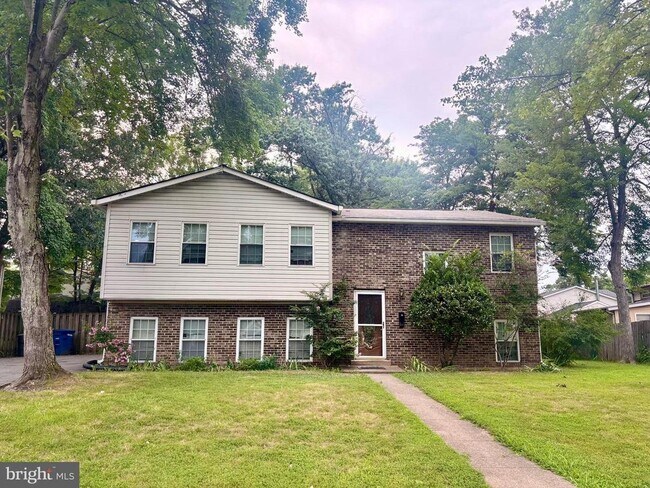 Building Photo - 309 Missouri Ave