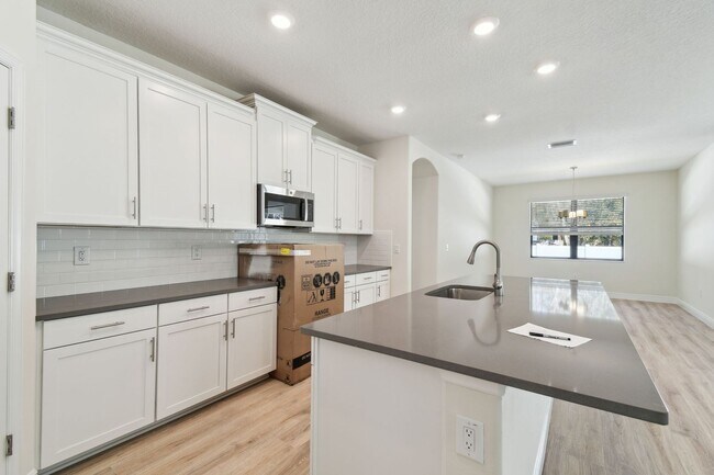 Building Photo - 11512 Weaver Hollow Rd