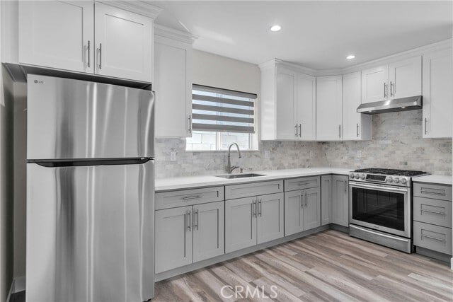 Building Photo - 1400 Elm Ave