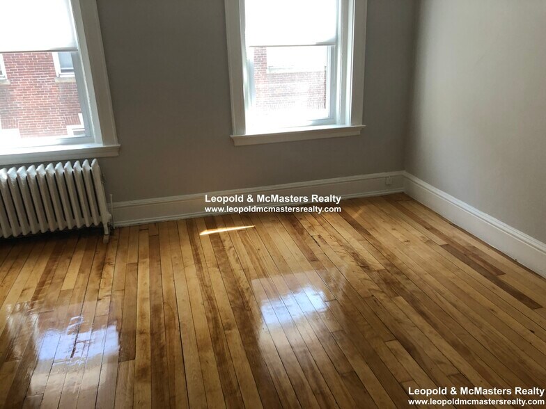 Building Photo - 226 South St