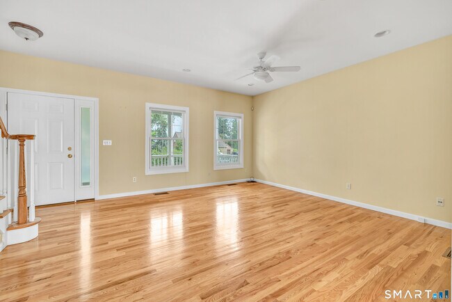 Building Photo - 36 Pawtucket Ave