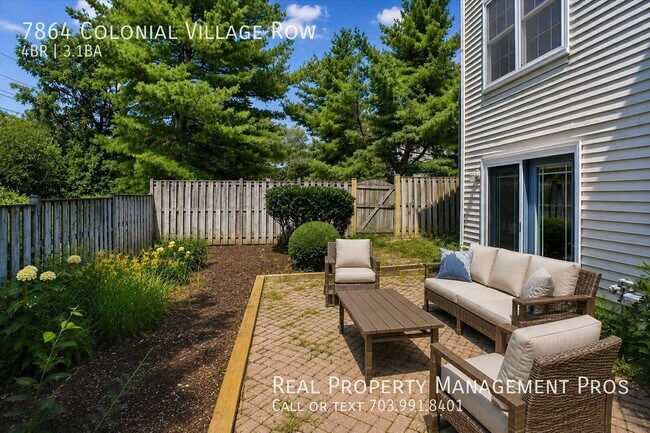 Building Photo - 7864 Colonial Village Row