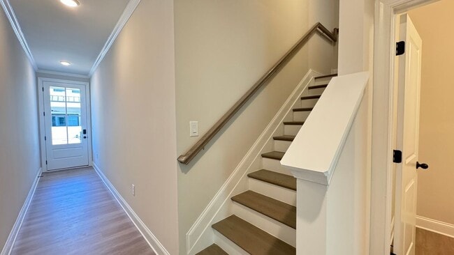 Building Photo - 709 Stickley Oak Way