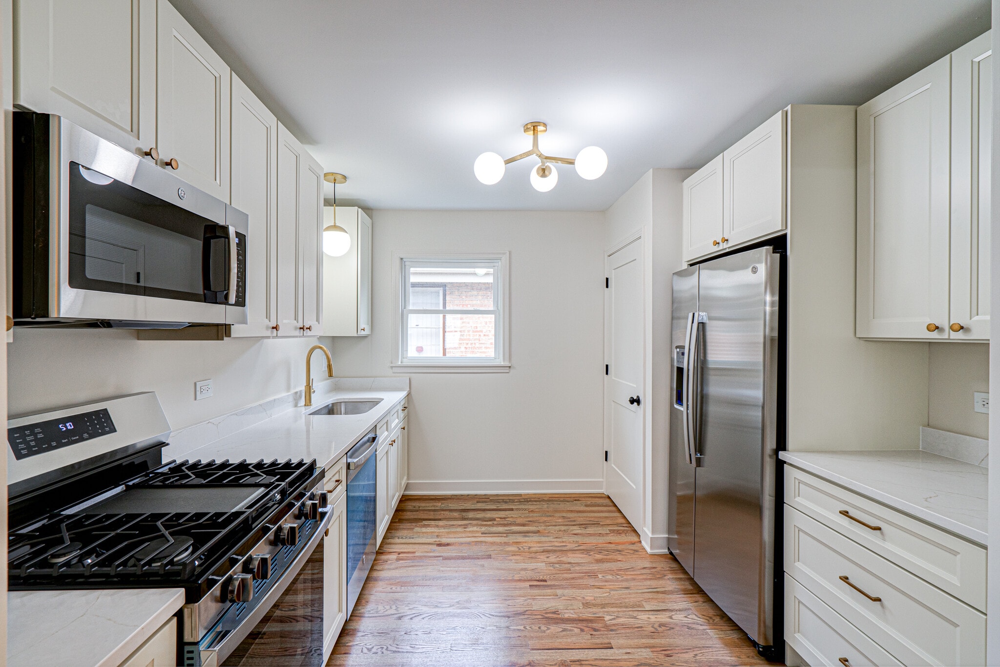 Building Photo - 458 Rice Ave