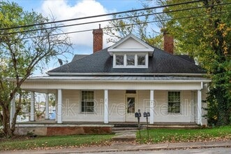 Building Photo - 1603 Highland Ave