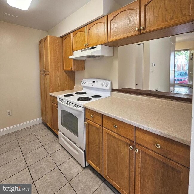 Building Photo - 8994 Bonham Cir