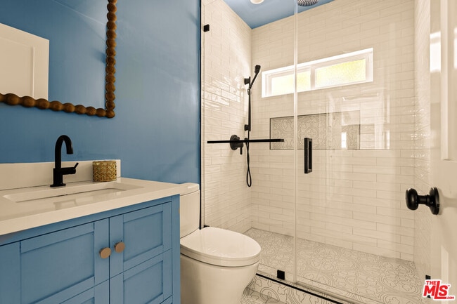 Building Photo - 4841 Don Pio Dr