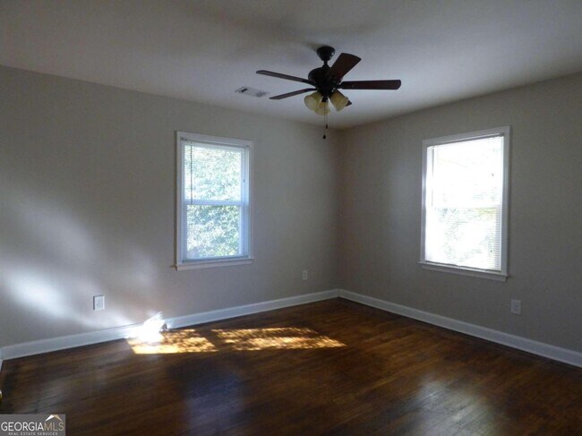 Building Photo - 1615 Tallulah St NW