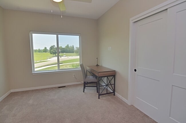 Building Photo - 3 Crosby Park Dr