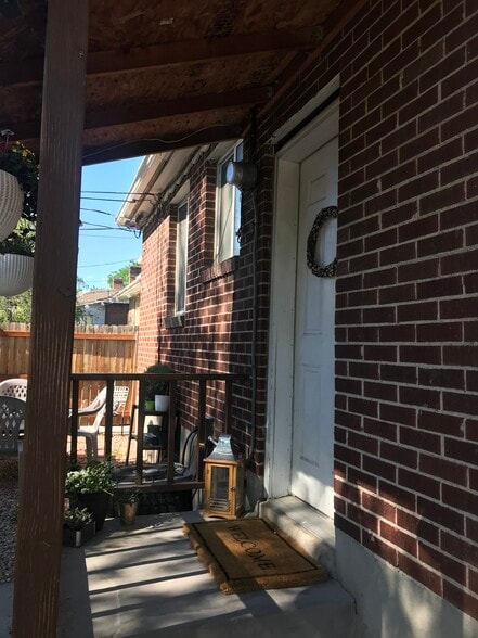 Building Photo - 777 E 1300 S