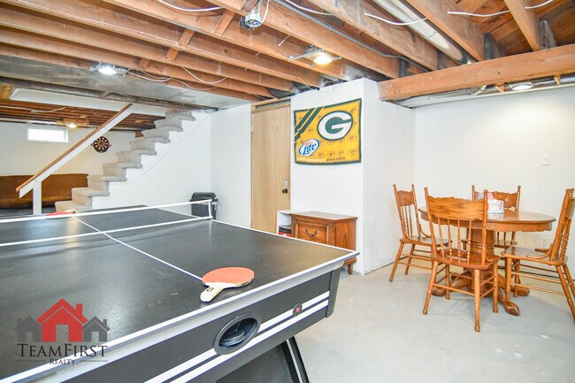 Building Photo - 1260 7th St