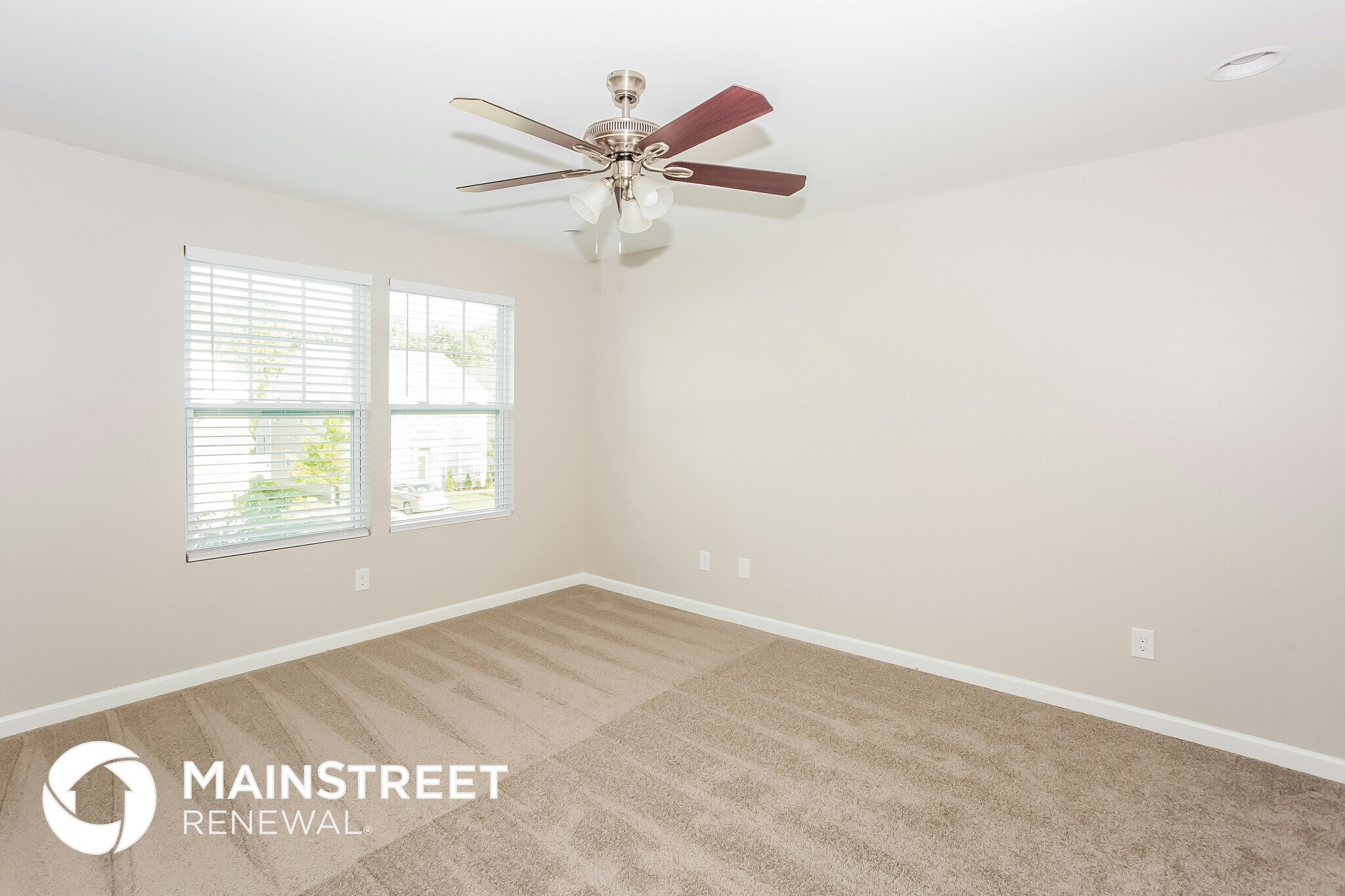 Building Photo - 1345 Haestad Ct