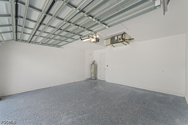 Building Photo - 4536 NW 35th Pl