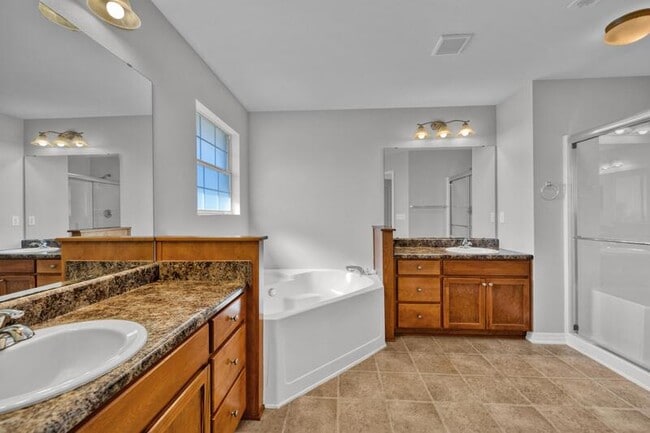 Building Photo - 9431 Pouder Ln