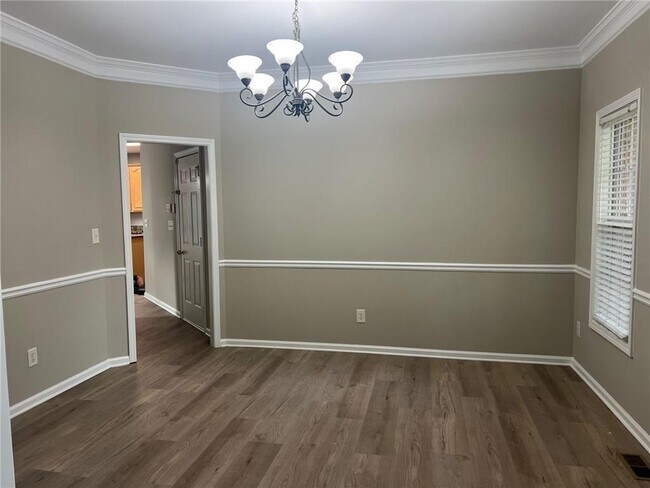 Building Photo - 365 Vinings Vintage Cir SE