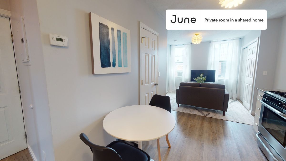 Building Photo - Room in Shared 3 bed/1 bath home in North End
