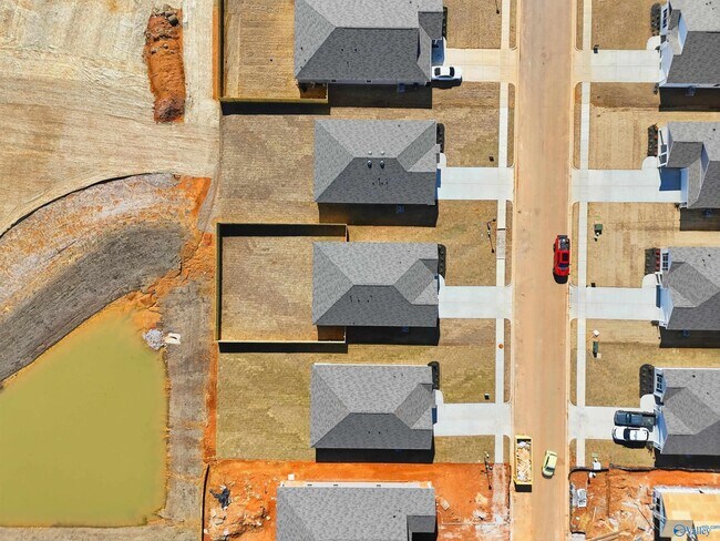 Building Photo - 9943 Sequoyah Cv Dr SE