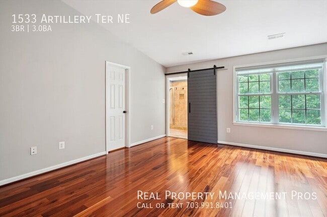 Building Photo - 1533 Artillery Terrace NE