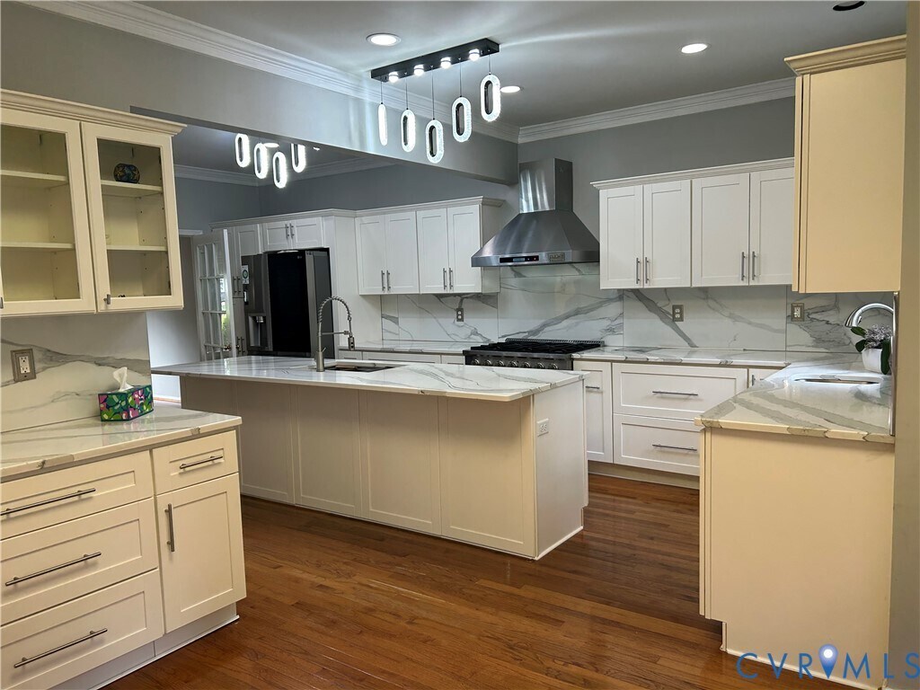 Building Photo - 12305 Maybrook Ln