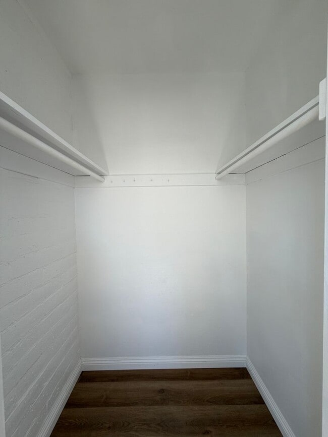 Building Photo - 261 Armory Rd