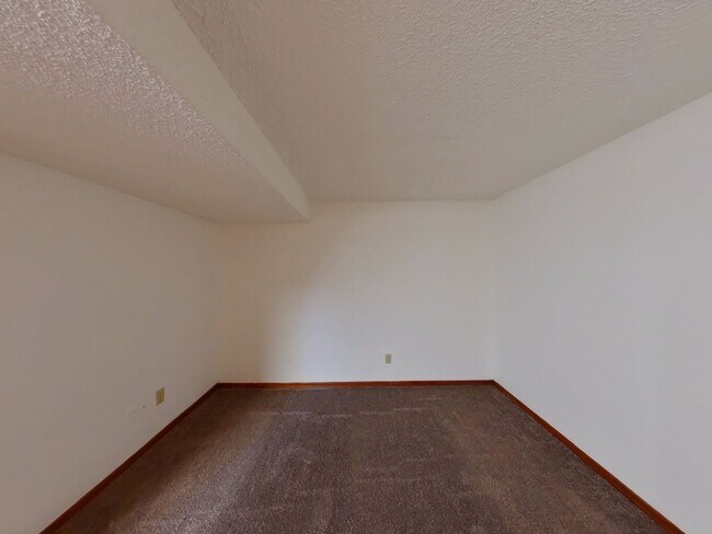 Building Photo - 3239 S Illinois St