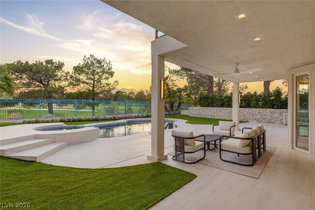 Building Photo - 1833 Corta Bella Dr