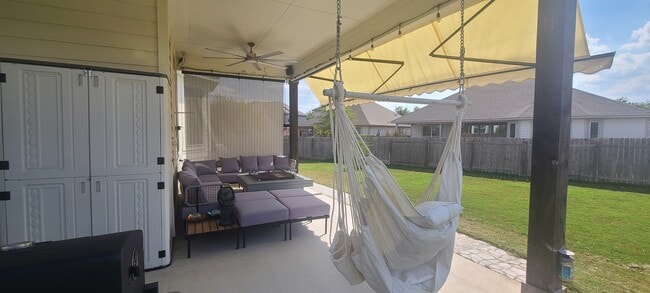 Building Photo - 5801 Antioch Cv