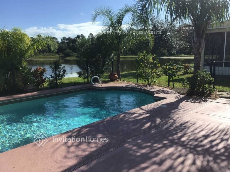 Building Photo - 3174 Burdock Ave