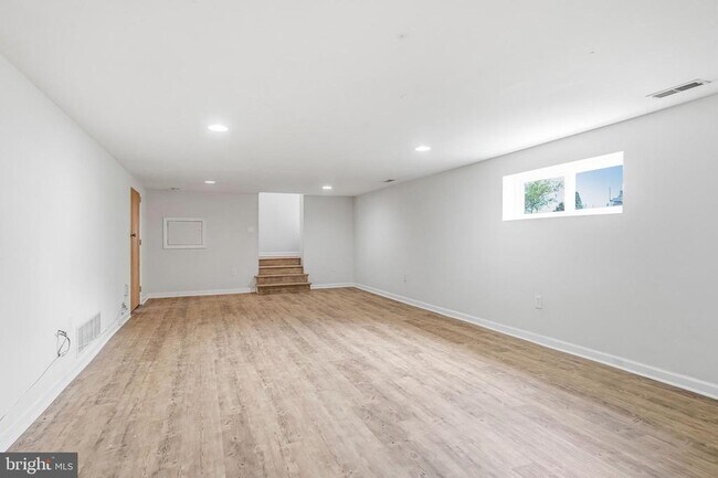 Building Photo - 1286 Glassboro Rd