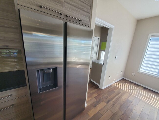 Building Photo - North Richland For Rent