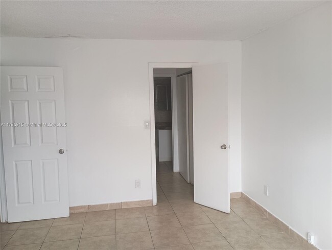 Building Photo - 18100 Atlantic Blvd