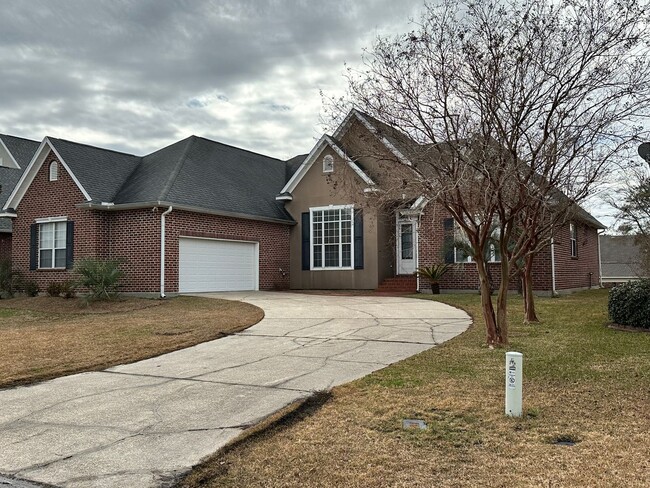 Building Photo - Gated Community Custom Home on the water