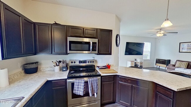 Building Photo - 266 Currituck Dr