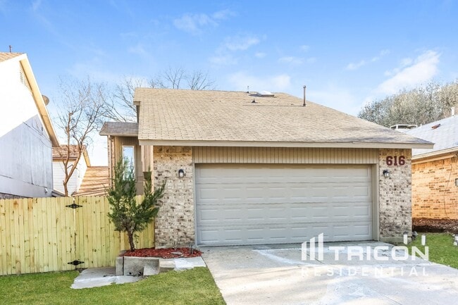 Building Photo - 616 Via Miramonte