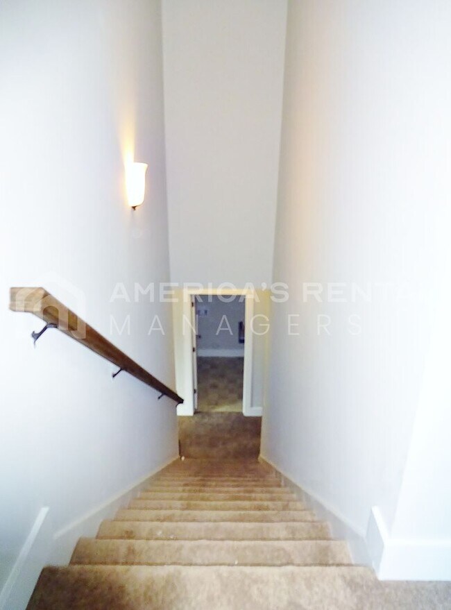 Building Photo - Home for Rent in McCalla! AVAILABLE NOW!! ...
