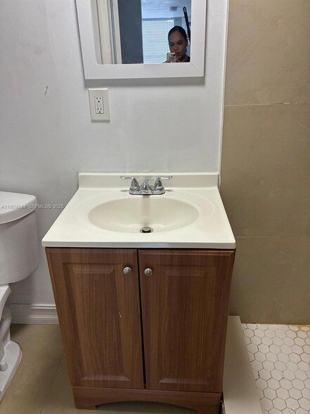 Building Photo - 3003 NW 45th St