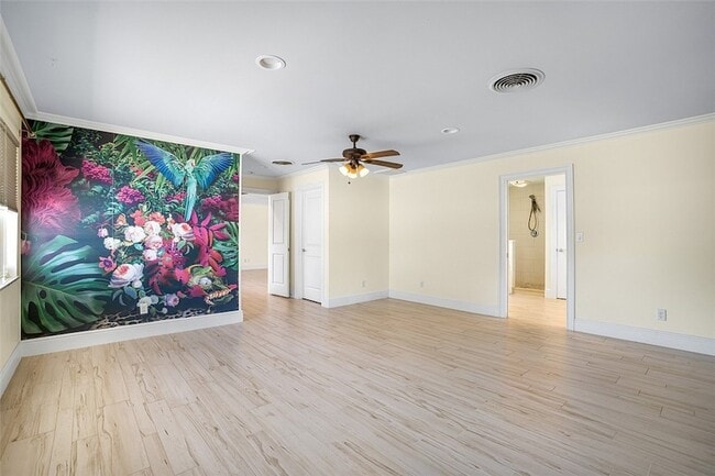 Building Photo - 500 Gardenia Ln