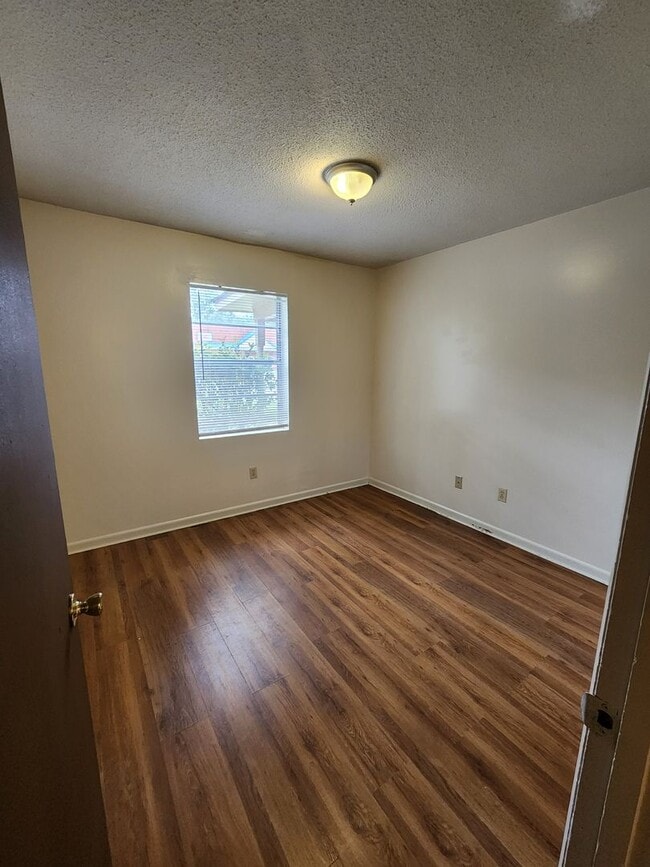 Building Photo - 917 Charles C. Frasier Blvd