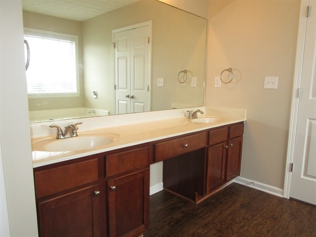 Building Photo - 1924 Pierce Way